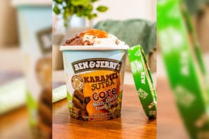 vegansbay_Ben-&-Jerry’s-Launched-Vegan-Flavor-Dairy-free-Karamel-Sutra