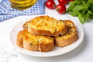 Vegan Roasted Cheesy Garlic Bread